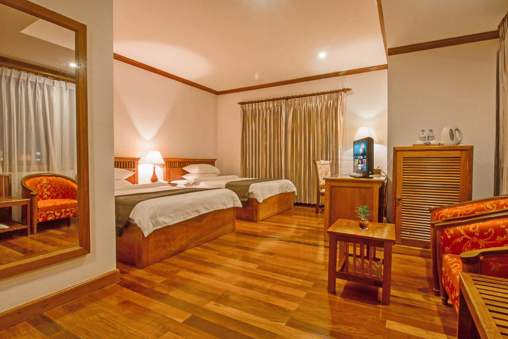 Cheathata Cta Hotel Siem Reap Esterno foto